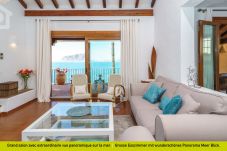 Villa in Moraira - Big Blue WINTER OFFER